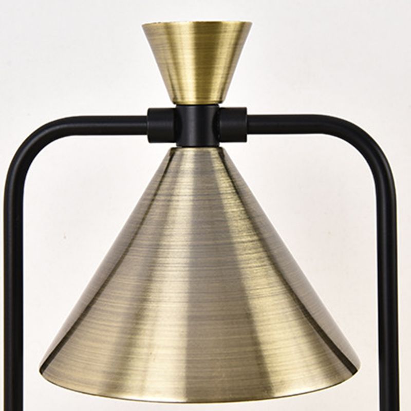 Nordic Style Tischlampe Hornform Bunte Tischlicht für Schlafzimmer (Kerze nicht enthalten)