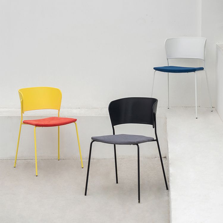 Sillas de comedor contemporáneas, sillas laterales sin brazos con patas de metal para cocina