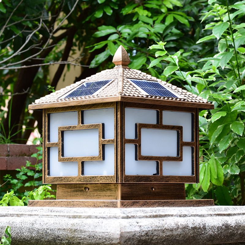 Black/Golden Waterproof Outdoor Lights Square Pillar Lamp for Garden