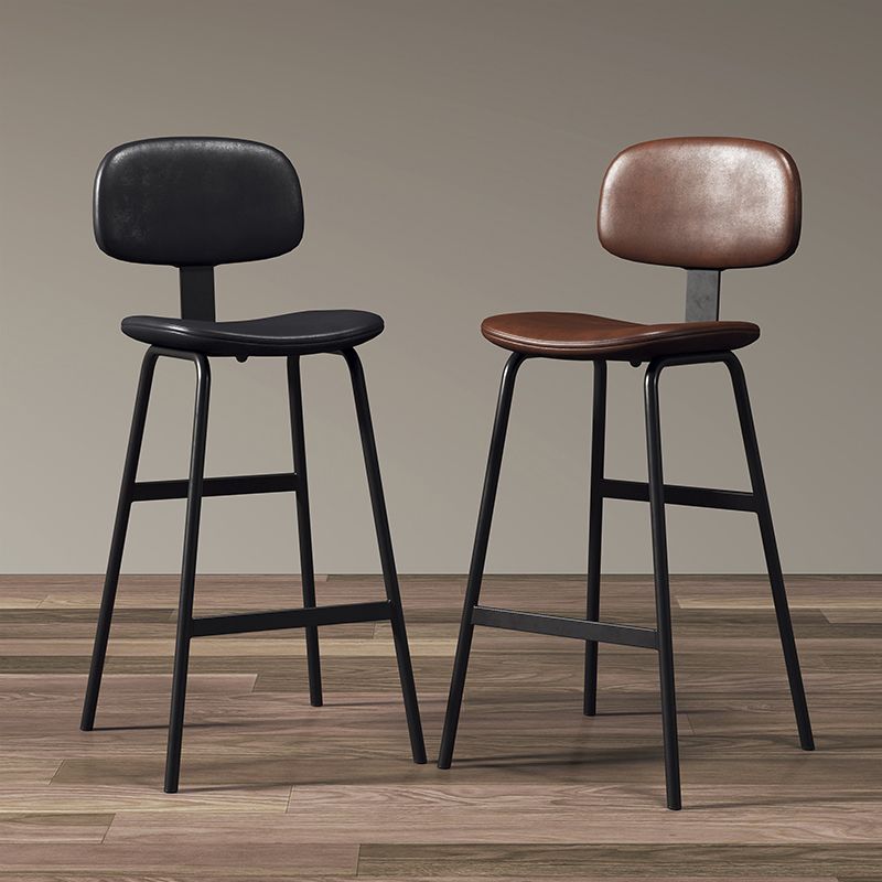 Barhocker im modernen Stil, Metallbeine, Eimer-Ledersitz, Barhocker für die Restaurantküche