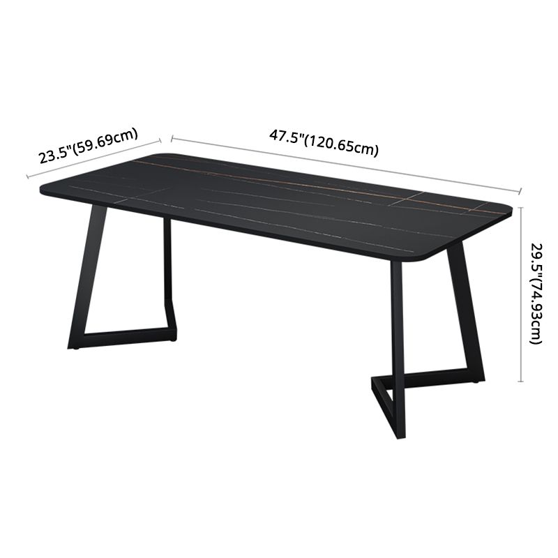 Minimalistische Sinterstein -Esszimmer mit schwarzem Grund für formale Essdarsteller