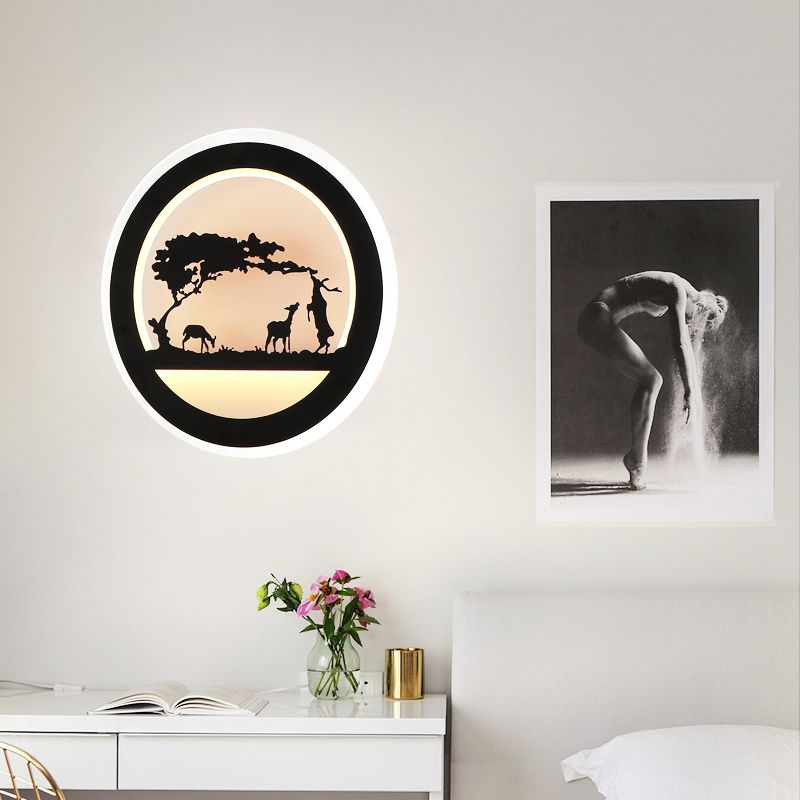 Unique Shape Metal Wall Light Modern Style 1-Light Wall Mounted Light Fixture