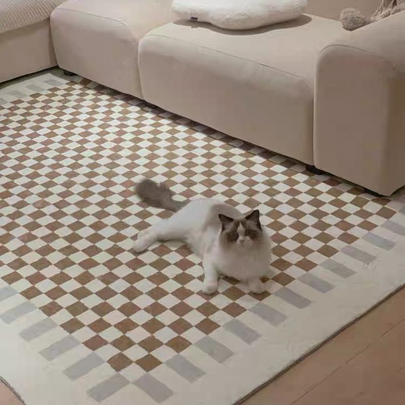 Alfombra de cuadrícula marrón poliéster de alfombra simple alfombra resistente a la alfombra para sala de estar