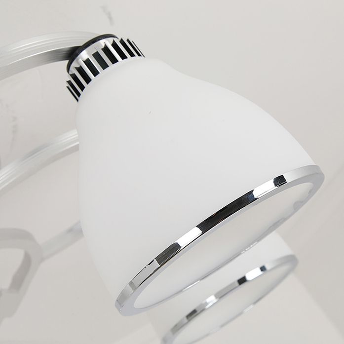 Silbermetall Semi Flush Lampe Moderne mehrköpfige Deckenbeleuchtung mit Glockenglasschatten