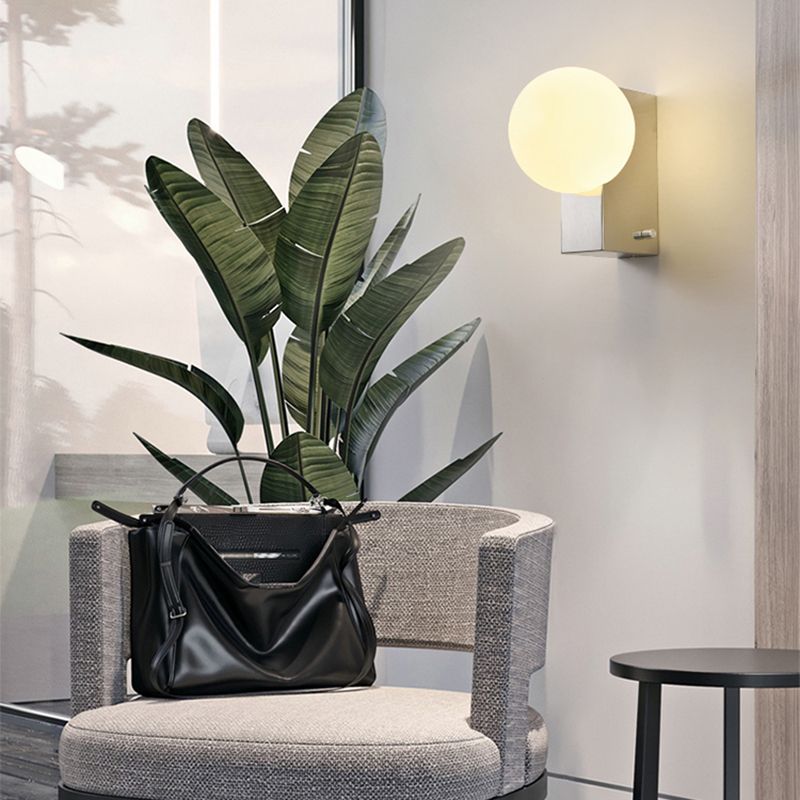 Ball Shape Glass Vanity Lights Modern Style 1 Light Vanity Light Fixtures