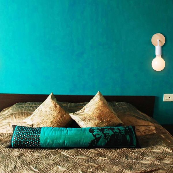 Modern Creative Wood Wall Lamp 1-Light Bare Bulb Wall Light for Bedroom
