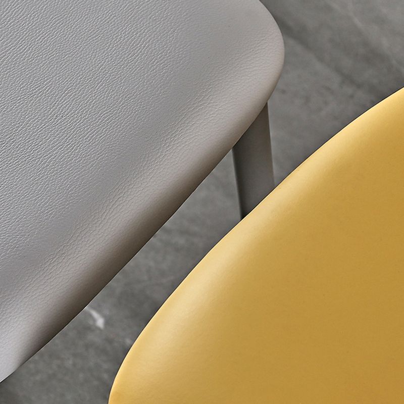 Plastic Scandinavian Restaurant Side Chair Matte Finish Open Dining Chair