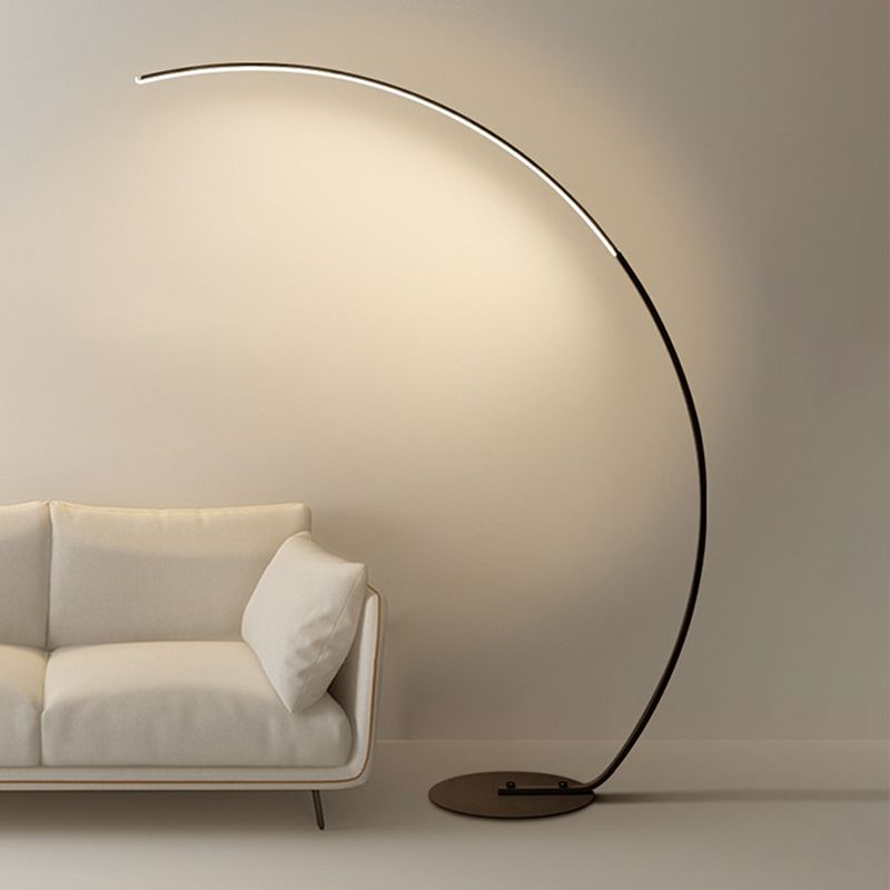 Luce da pavimento a forma lineare in metallo 1 Moderno luce montata sul pavimento leggero