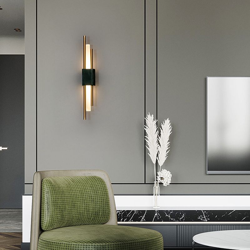 Metal Linear Shade Wall Sconce Modern Style 1 Light Wall Mount Light Fixture