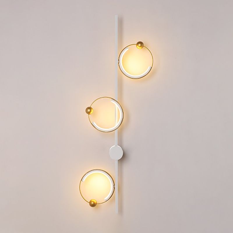 Nordic Style Wall Light Circle Shape LED Wall Lamp with Acrylic Shade for Bedroom