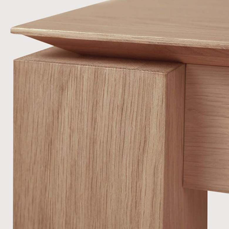Modern 4 Legs Pedestal Dining Table Pine Wood Table for Dining Room