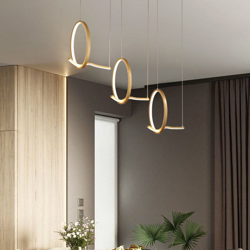 LED-Cluster-Ring-Anhänger Beleuchtung minimalistischer Metall 3-Kopf-Esszimmer Hängende Leuchte