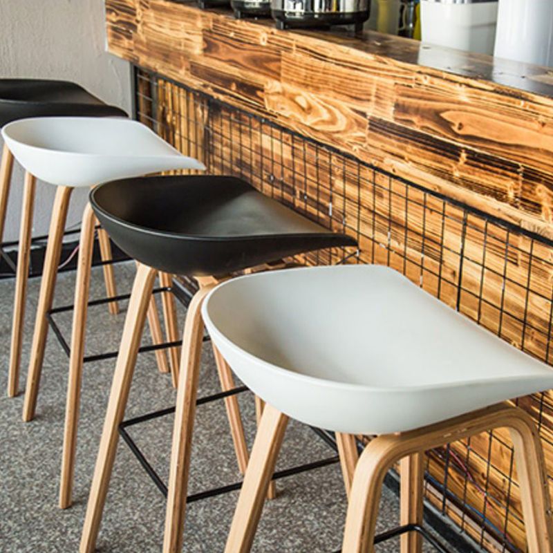Plastic Bar Stool Low Back Dining Stool with Solid Wood Base