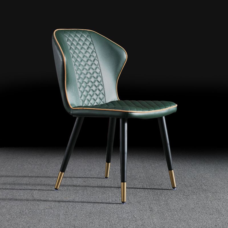 Silla lateral escandinava interior Silla de comedor tapizada de metal con respaldo