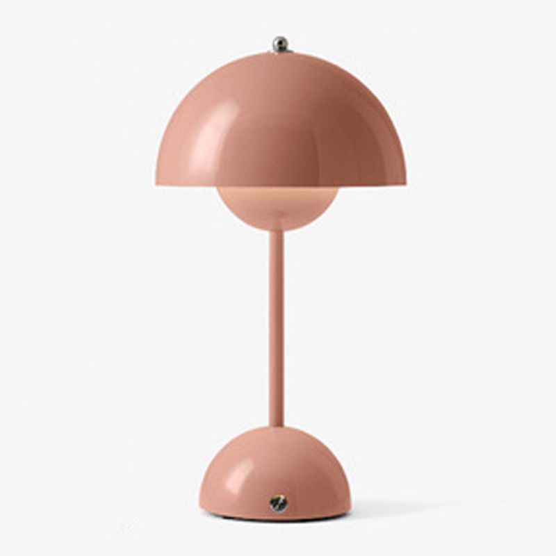 Round Shape Metal Table Lamp Modern Style 1 Light Table Light Fixtures