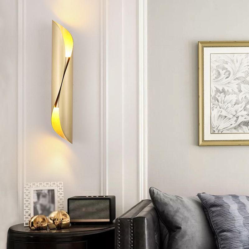 Postmodern Metal Shade Wall Mounted Lamp Simplicity Wall Sconce for Sitting Room