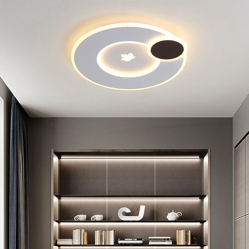 Modernist Round LED Flushmount Ceiling Fixture Acrylic 16"/19.5" Wide Bedroom Flush Pendant Light with Maple Leaf Pattern in White