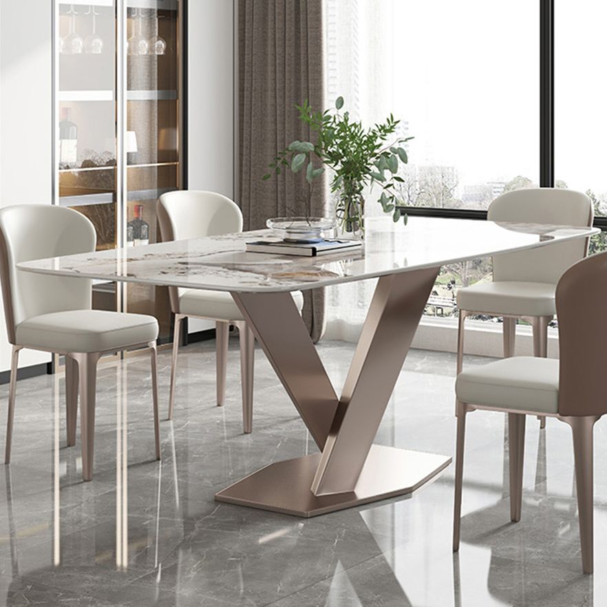 Traditionele luxe eettafel, rechthoekige eettafel van gesinterd steen met voetstuk