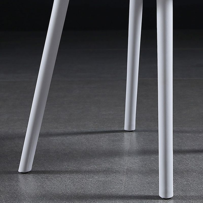 Silla de comedor estilo moderno Silla auxiliar con brazo de cocina y patas de plástico