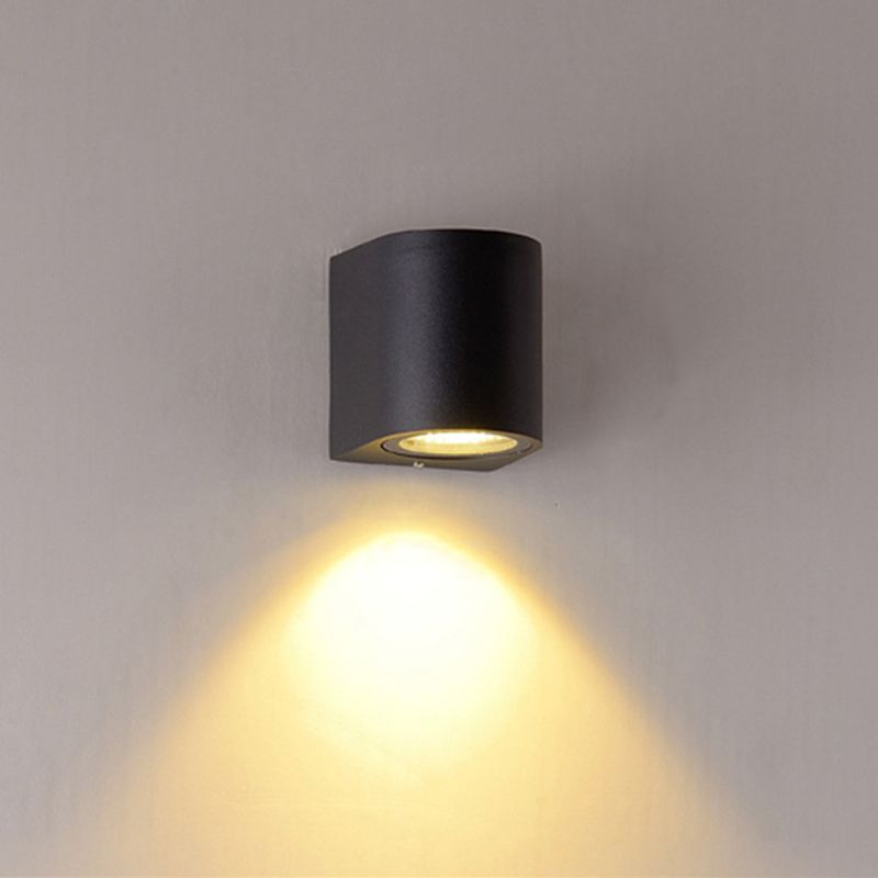 Geometric Shade Wall Lighting Modern Style Metal 1 Light Sconce Light in Black