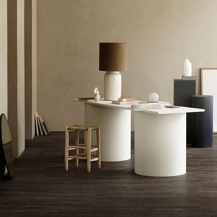 Minimalist Solid Wood Standard Dining Table Oval Kitchen Dining Table with Double Pedestal Base