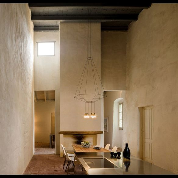 Black Metal 1 Light Pendant Light Nordic Modern Geometric Wire Cage Hanging Lamp for Restaurant