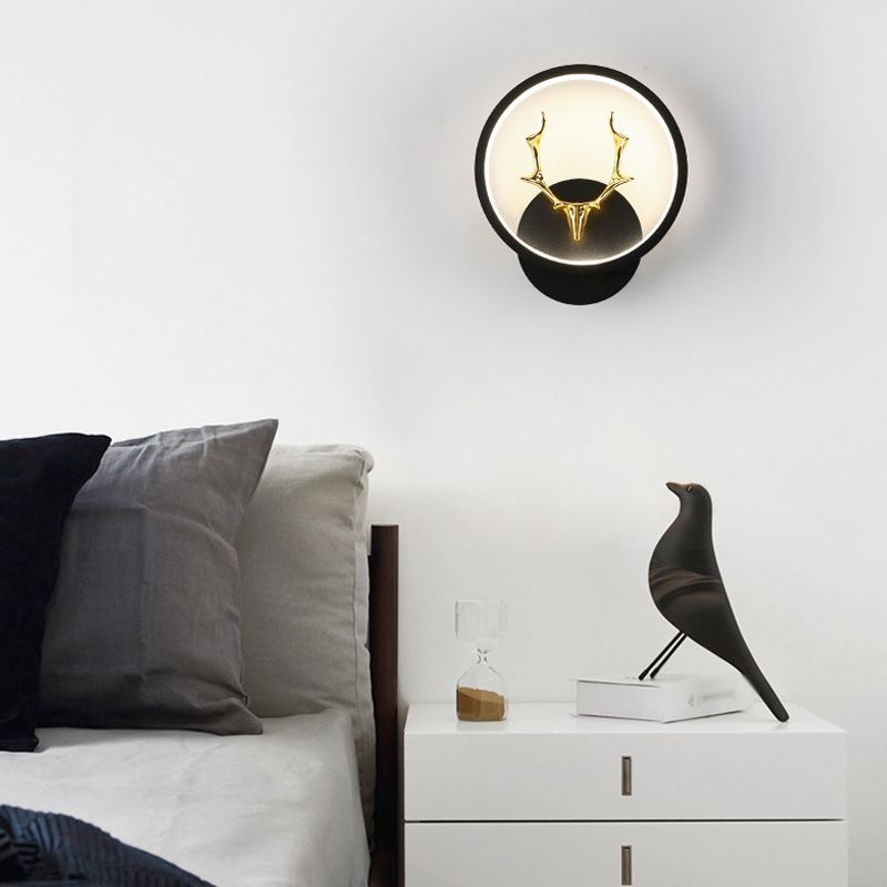 Luz de pared de la sala de estar Minimalismo moderno LED de montaje de pared de asta LED