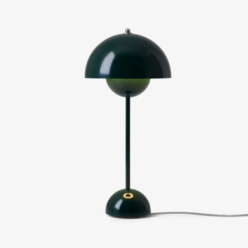 Lampada da tavolo Macaron Style Nordic Lights moderno scrivania per studiare la camera da letto per bambini