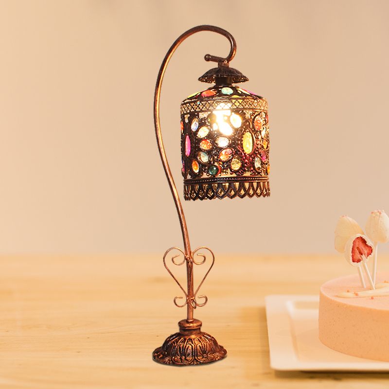 Mesa de cobre de metal Luz Cilíndrica 1 Lámpara de parada de noche bohemia para sala de estar