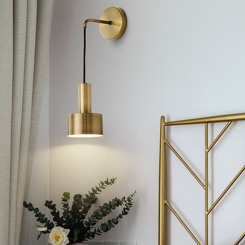 1 Licht lineare und halbe Zylinder Wandleuchte moderne einfache Stilbeleuchtung in Gold