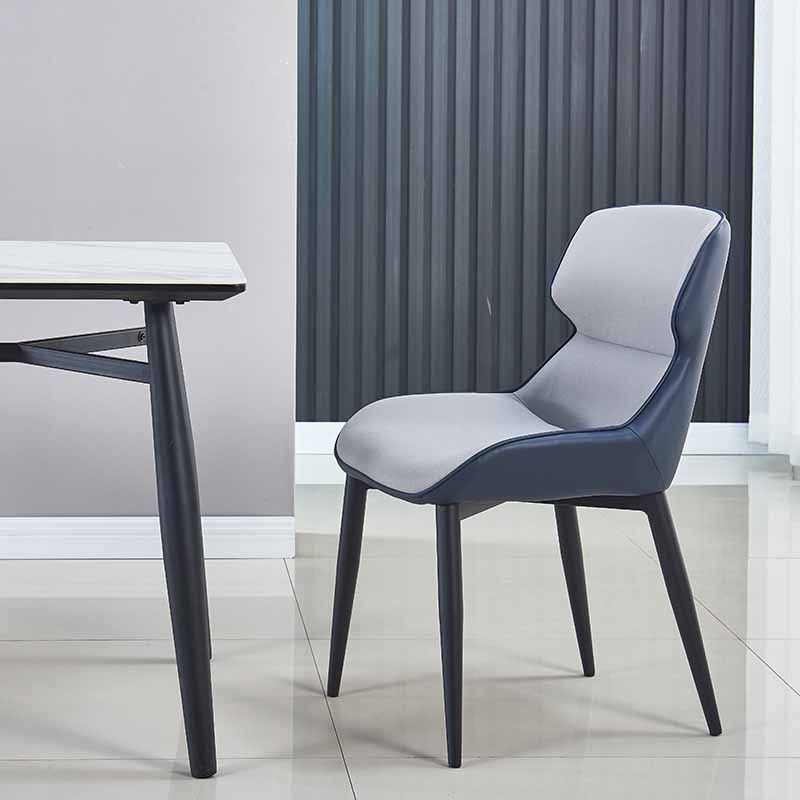Silla de comedor de metal industrial Sillón de comedor de cuero sintético para uso en restaurantes