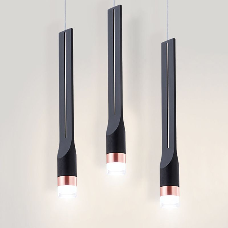 17.7 "H Noordse stijl LED hangend licht aluminium lange stripverlichtingsarmatuur met kristallen lampenkap