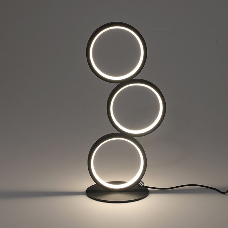 Table à LED en forme de bague Light Creative Minimalist 3-Light Night lampe pour le salon