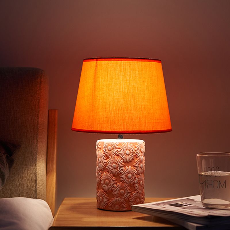 Luce da tavolo notturno arancione arancione lampada da scrivania in tessuto singolo a luce sola con base in ceramica cilindri