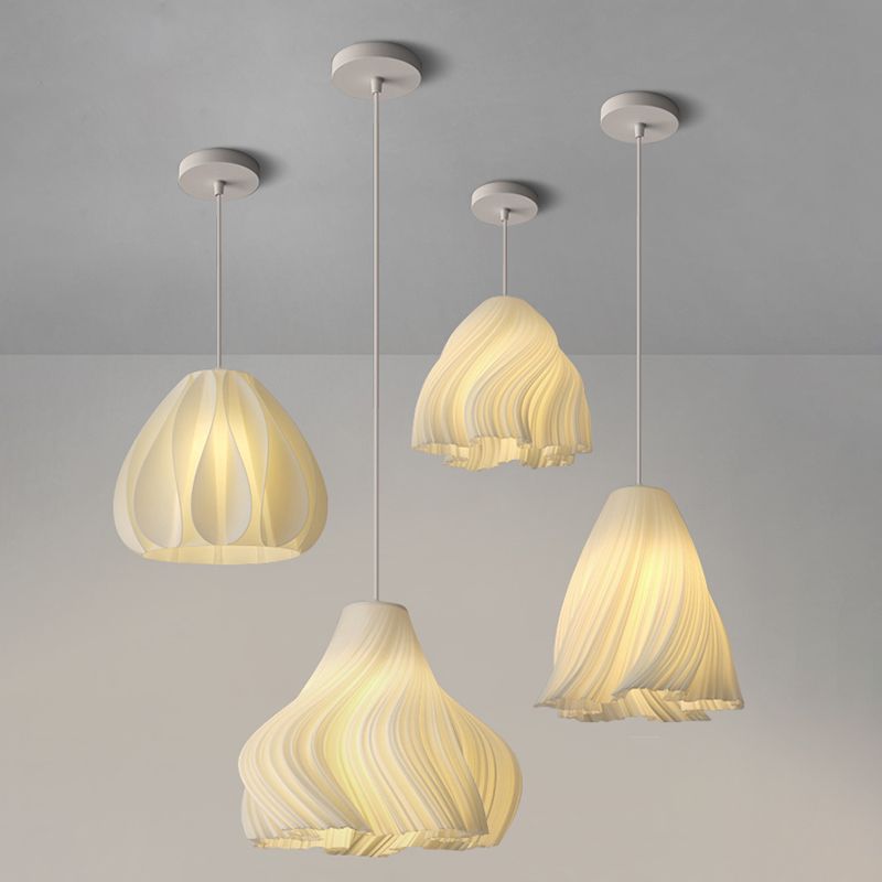 Weiße Blumenheizenleuchte minimalistische 1-Licht-Kunststoff-Hanglampe