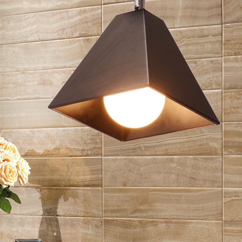 1 Craftsman Head Flush Mount Light moderne plafond en métal élégant pour la boutique de tissu de bureau
