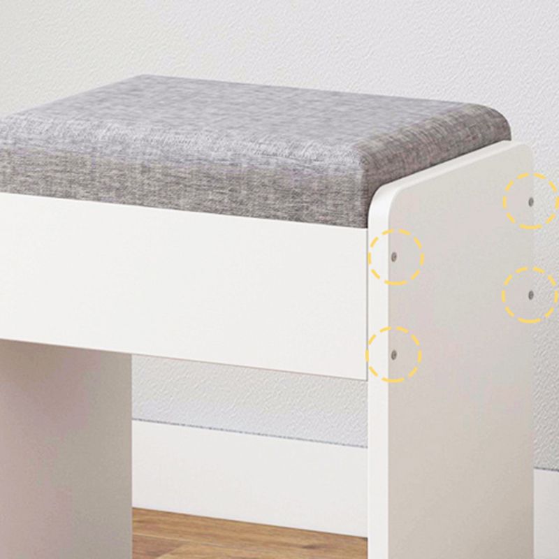 Modern PU Leather Ottoman Plain Rectangle Wood Frame Fade Resistant Target Pouf