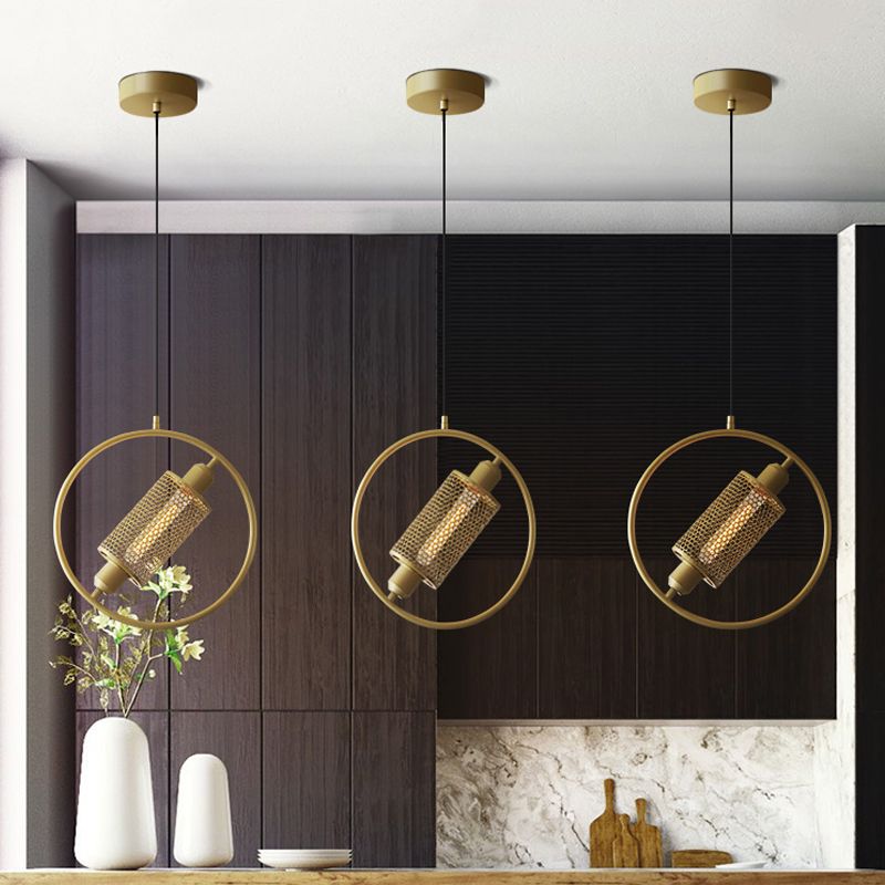 1 Bulb Hanging Ceiling Light Colonial Cylinder Metal Mesh Pendant Lamp with Ring in Black/Gold, 14"/18" Wide