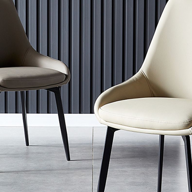 Chaises de salle à manger rembourrées par chaise latérale à bras arrière solide de conception industrielle