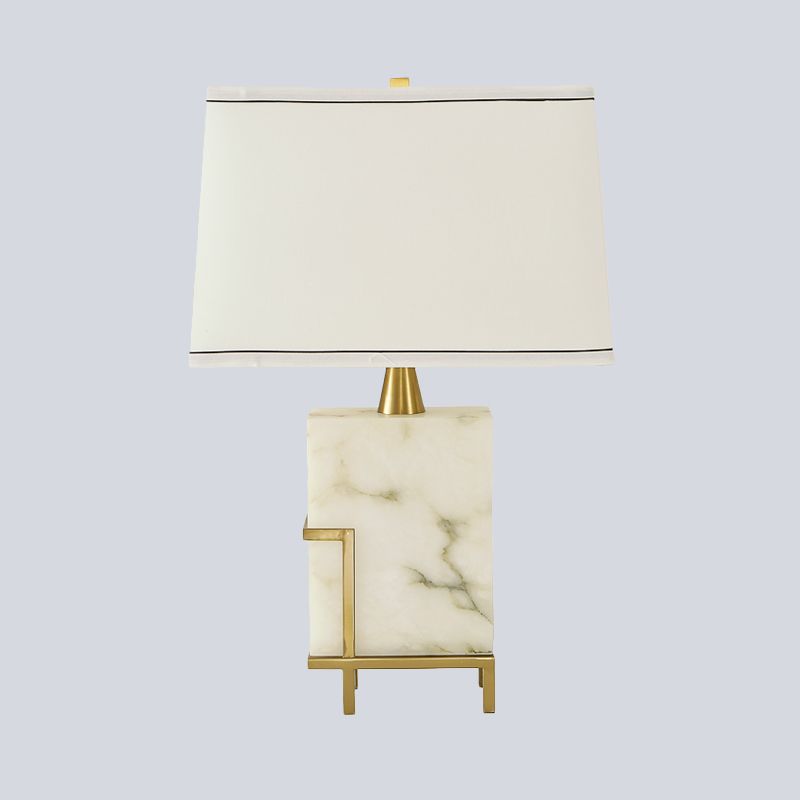 Lampe de travail conique blanche Lampe de bureau moderniste en tissu à 1 tête avec base en marbre rectangulaire
