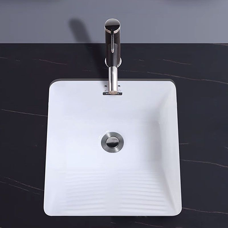 Modern Bathroom Sink Porcelain Bathroom Sink with Rectangular Shape(Not Included Faucets)