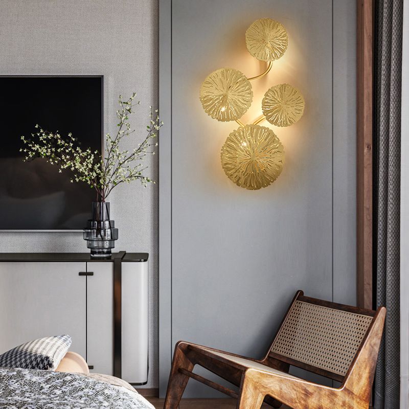 Unique Shape Metal Wall Light Modern Style Multi Lights Wall Mount Light Fixture in Gold