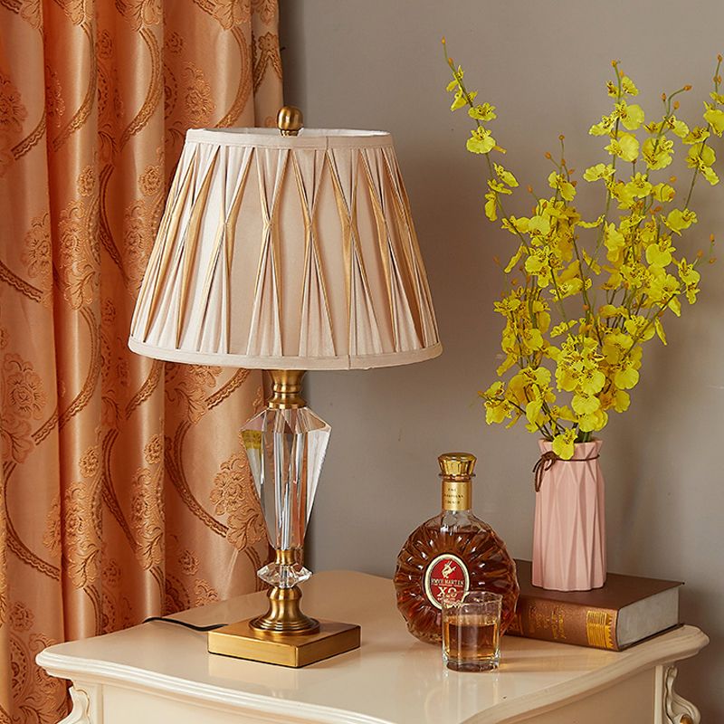 Modernism Tapered/Basket Task Light Hand-Cut Crystal 1 Bulb Nightstand Lamp in Light Brown