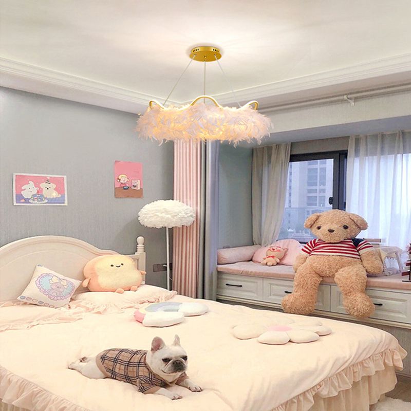 Crown Chandelier Light Fixture Modern Simplicity Feather Shade Pendant Lighting for Restaurant