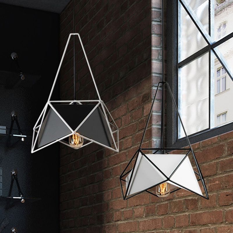 Lámpara colgante de polígono contemporáneo con tono de alambre de metal 1 Luz de comedor de comedor ligero en negro/blanco/negro Gold