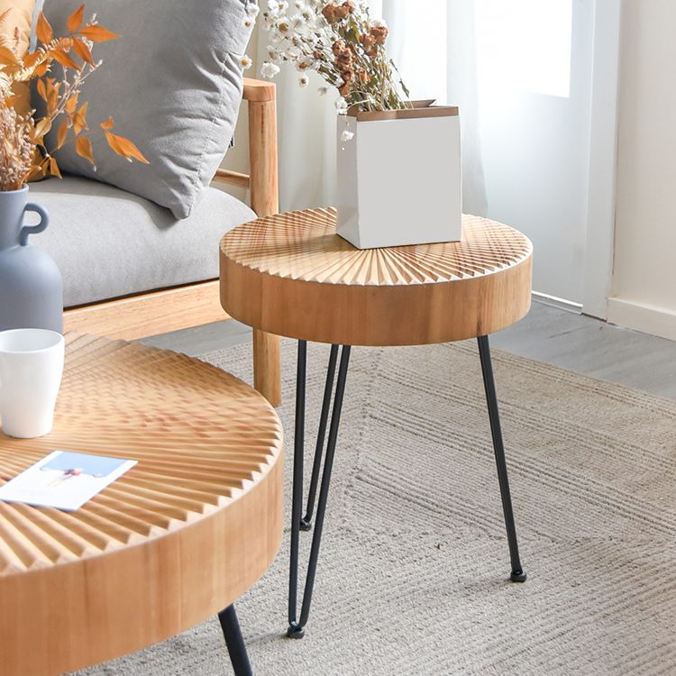 Round Sold Wooden Coffee Table with Black Base and Brone Top