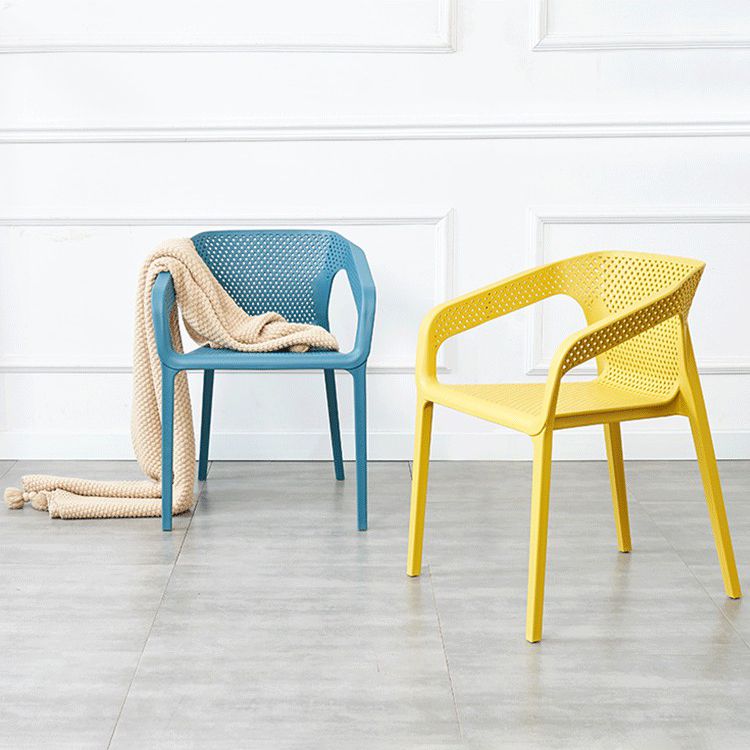 Chaise de salle à manger en plastique de style moderne chaise de salle à manger pour salle à manger