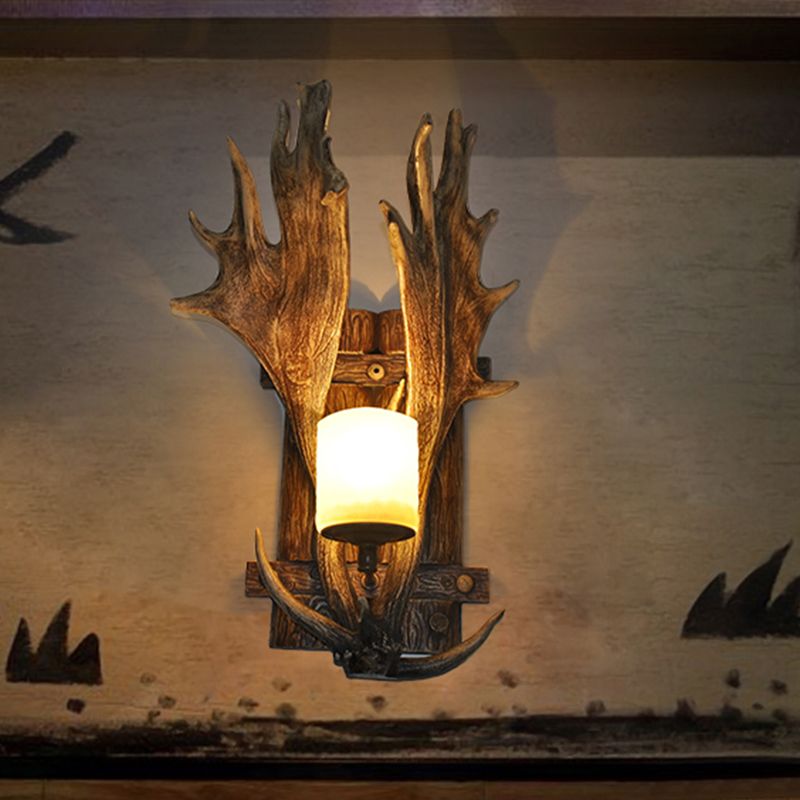 Resin Antler Wall Mount Light Retro 1-Light Restaurant Wall Lighting with Handblown Glass Shade in Brown