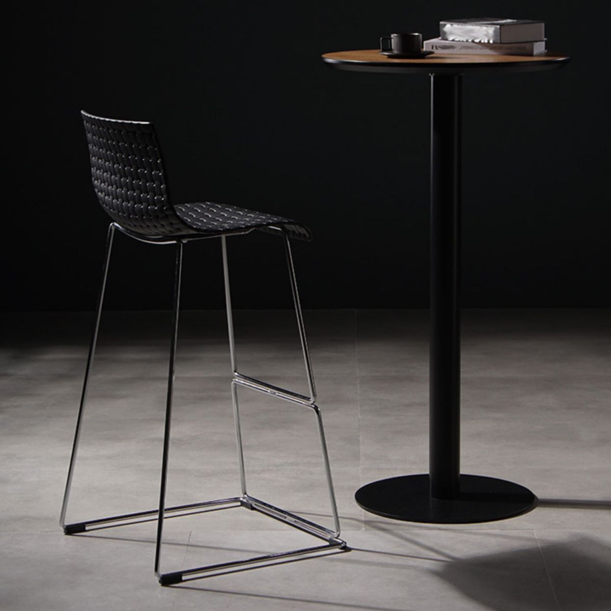 Modern Bar-stool Plastic Counter Bar Stool with Metal Legs for Kitchen