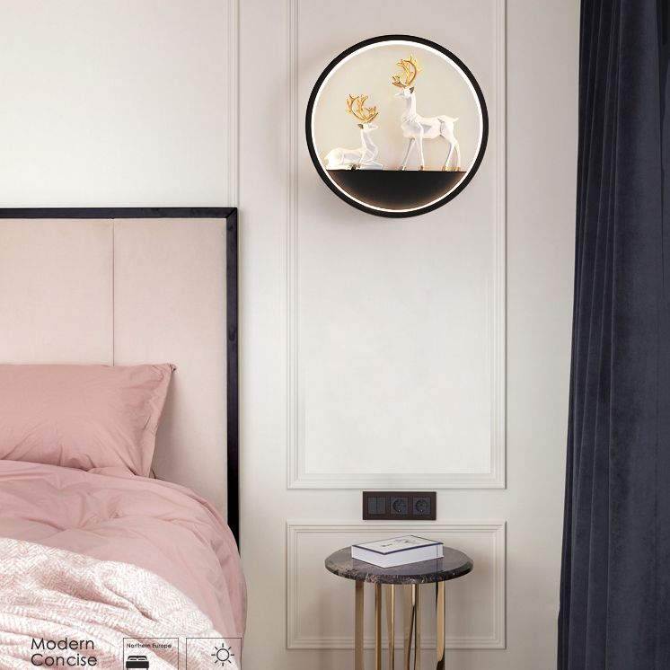 Illuminazione a parete in metallo contemporanea 1 cerchio di luce per la camera da letto